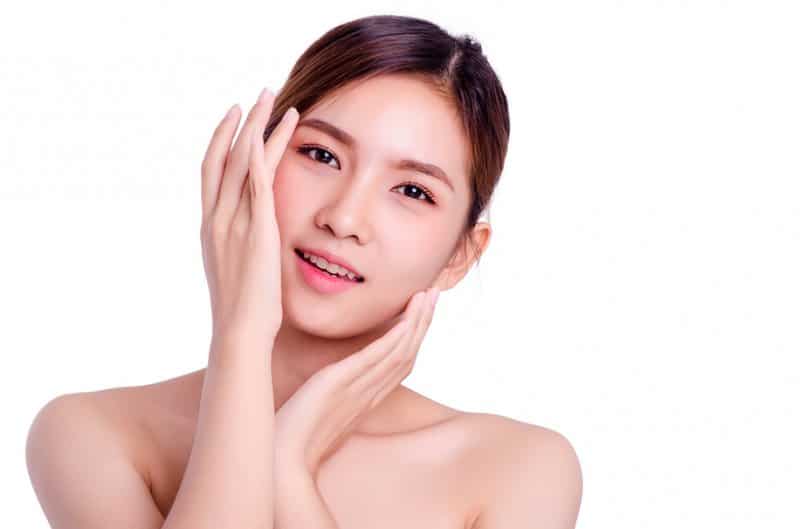 Hình ảnh căng chỉ collagen